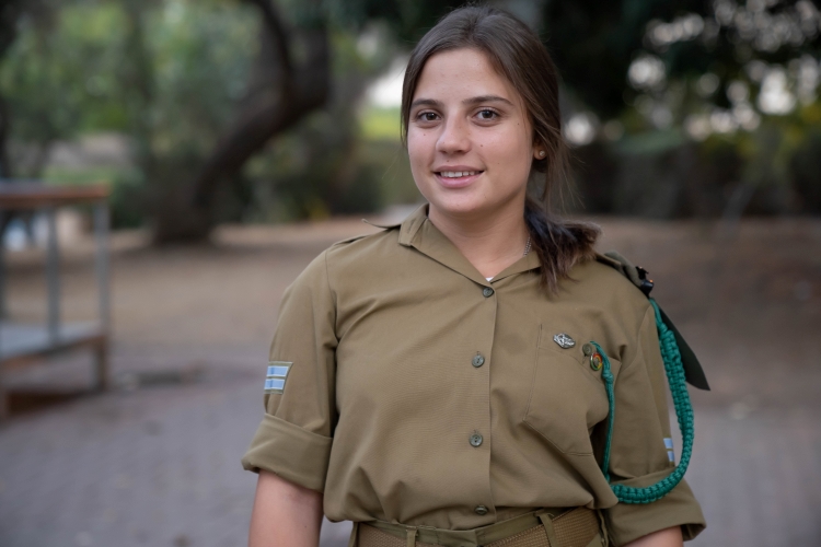 מיה מינזבורג